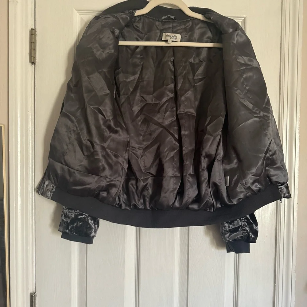 Thick Crushed Charcoal Velvet Bomber Jacket Women’s Sz M Like-New Condition - Picture 9 of 10